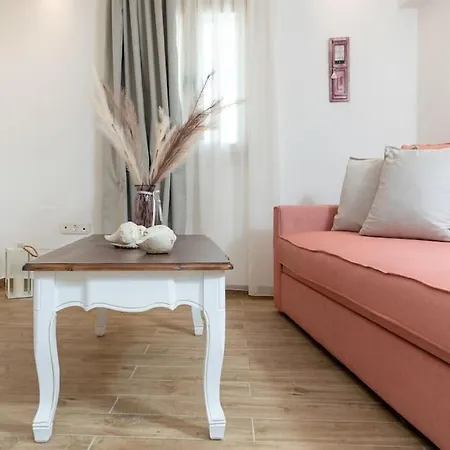 Serenity House - 100 Steps From The Sea Apartamento Naxos City