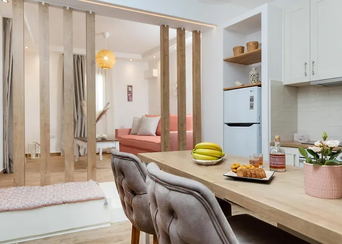 100 Steps - Serenity * Naxos City